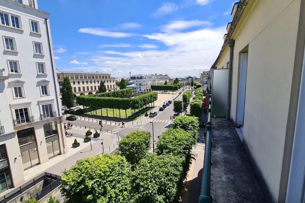 Appt 80m², 13 P, Disneyland, Fibre, 2 Parkings Appartement *